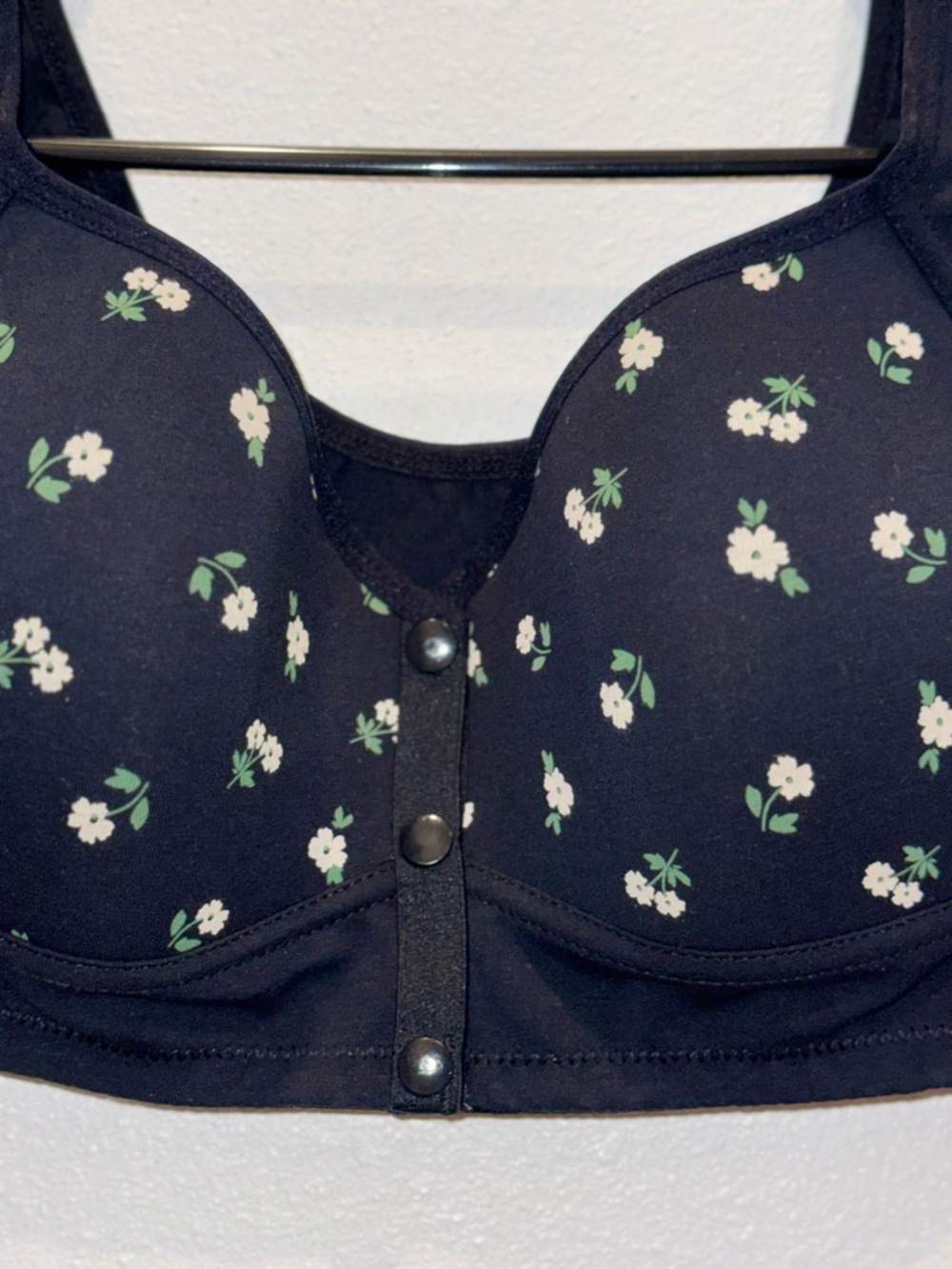NWT 3-Pack Coquette Daisy Front-Snap Bralette Set - L - Picture 7 of 9